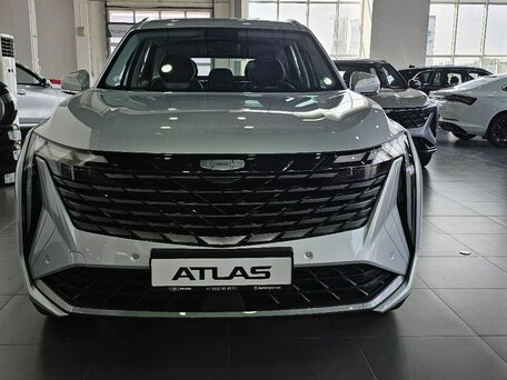 2026 Geely Atlas II, серебристый, 4119990 рублей, вид 2