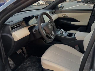 2025 BYD Qin Plus EV 420 I Рестайлинг, серый, 1690000 рублей, вид 5