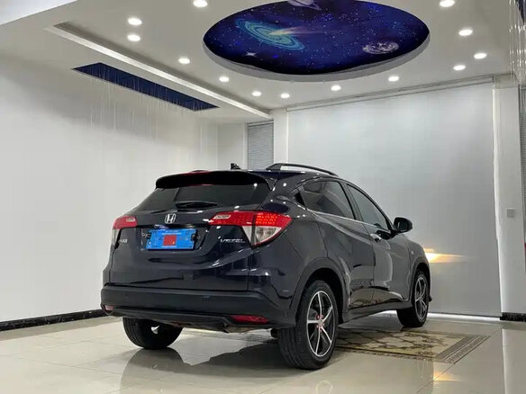 2022 Honda Vezel I Рестайлинг, чёрный - вид 4
