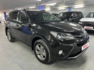 2015 Toyota RAV4 IV (XA40), коричневый, 1935000 рублей, вид 3