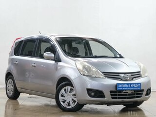 2010 Nissan Note I Рестайлинг, серебристый, 679000 рублей, вид 1