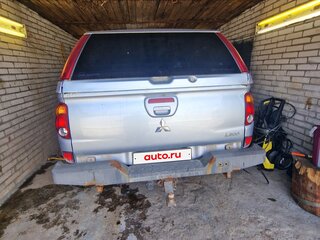 2014 Mitsubishi L200 IV, серебристый, 1600000 рублей, вид 1