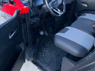 2026 Loncin UWolf 1000L, красный, 1696000 рублей, вид 3
