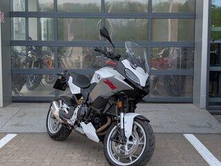 BMW F 900 XR