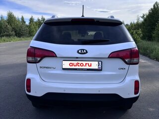 2018 Kia Sorento II Рестайлинг, белый, 2400000 рублей, вид 5