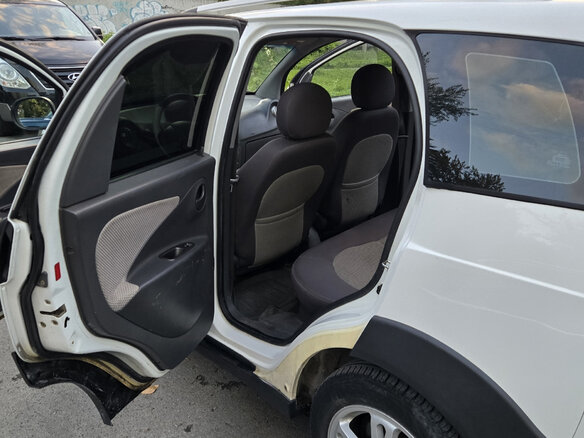 2013 Chery IndiS (S18D) I, белый, 300000 рублей - вид 18