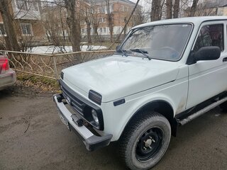 2011 Lada (ВАЗ) 2121 (4x4) I Рестайлинг, белый, 490000 рублей, вид 2