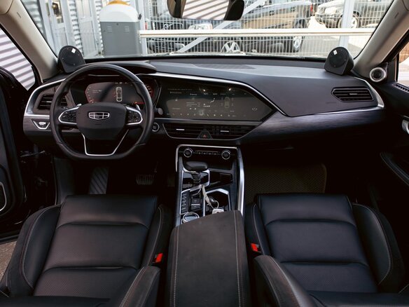 2023 Geely Tugella I, чёрный, 1875000 рублей - вид 13