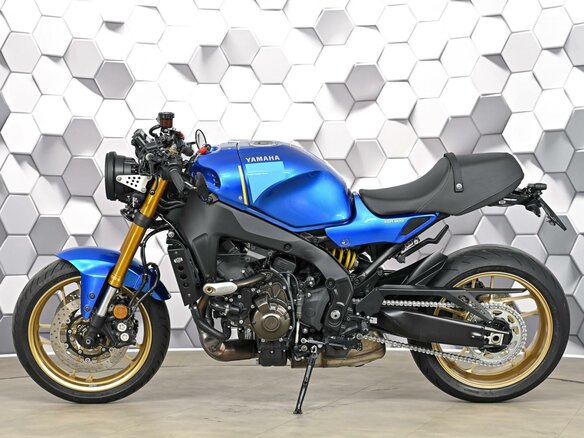 2022 Yamaha XSR900, синий, 1077000 рублей - вид 3