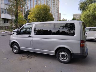 2008 Volkswagen Caravelle T5, серебристый, 1300000 рублей, вид 4