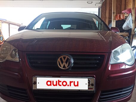 2008 Volkswagen Polo IV Рестайлинг, пурпурный, 440000 рублей, вид 1