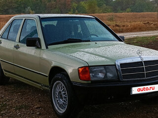 1983 Mercedes-Benz 190 (W201), зелёный, 850000 рублей, вид 2