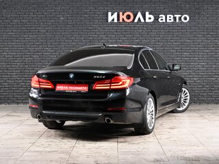 2017 BMW 5 серии 520d xDrive VII (G30/G31/G38), чёрный, 2750000 рублей, вид 4