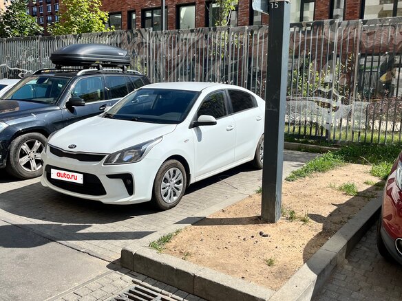 2019 Kia Rio IV, белый - вид 1