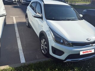 2020 Kia Rio X-Line IV, белый, 920000 рублей, вид 2