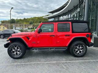 2019 Jeep Wrangler IV (JL), красный, 4200000 рублей, вид 5