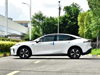 2026 Changan Deepal L07 56.12 kWh, белый, 4500206 рублей, вид 4