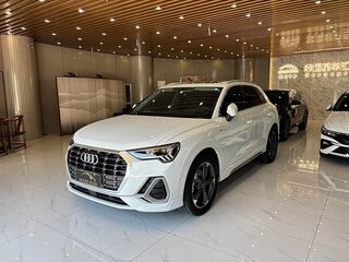 2022 Audi Q3 35 TFSI II (F3), белый, 2340000 рублей, вид 1