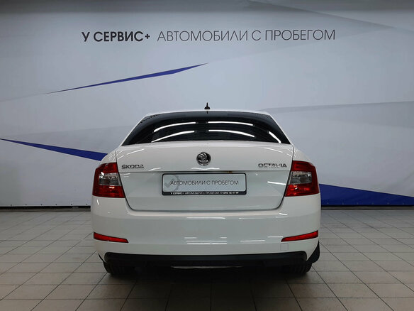 2015 Skoda Octavia III (A7), белый, 1260000 рублей - вид 3
