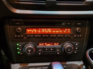 2012 BMW X1 18i I (E84) Рестайлинг, серый, 1100000 рублей, вид 3