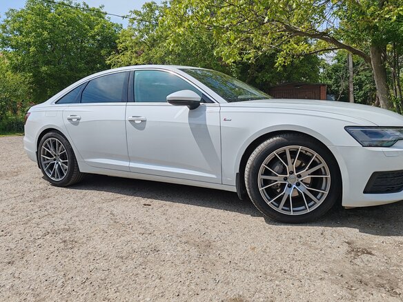 2021 Audi A6 40 TDI V (C8), белый, 3650000 рублей - вид 6