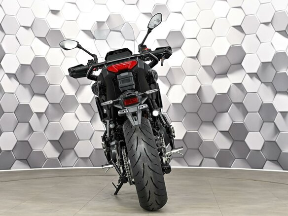 2025 Yamaha Tracer 9, синий, 1869000 рублей - вид 5