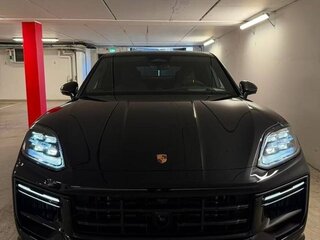 2026 Porsche Cayenne Turbo E-Hybrid Coupé III Рестайлинг, чёрный, 32250000 рублей, вид 1
