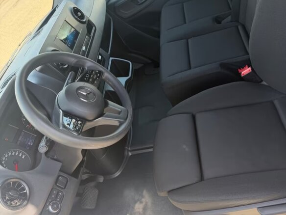2021 Mercedes-Benz Sprinter, белый, 6550000 рублей - вид 9