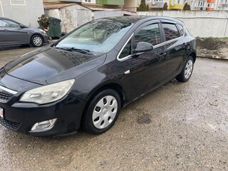 2010 Opel Astra J, чёрный, 800000 рублей, вид 2