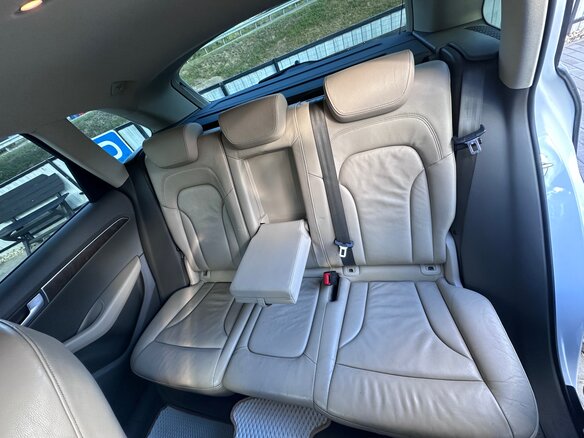 2011 Audi Q5 8tiptronic I (8R), белый - вид 9