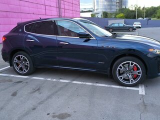 2019 Maserati Levante I, синий, 5700000 рублей, вид 3