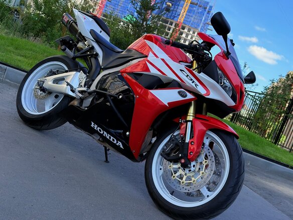 2012 Honda CBR 600RR, красный, 750000 рублей - вид 13