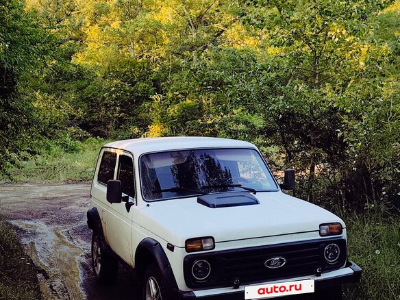 2003 Lada (ВАЗ) 2121 (4x4) I Рестайлинг, белый - вид 5