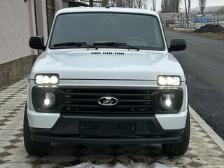 2024 Lada (ВАЗ) Niva Legend I, белый, 1200000 рублей, вид 2