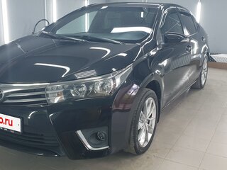 2014 Toyota Corolla XI (E160, E170, E180), чёрный, 1520000 рублей, вид 1