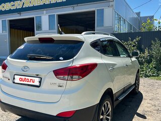 2010 Hyundai Tucson II, белый, 900000 рублей, вид 4