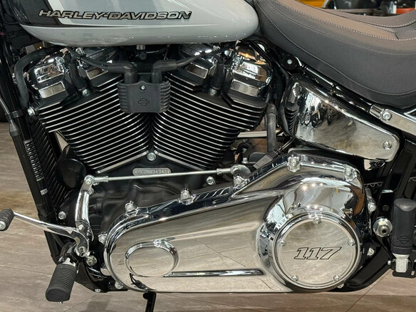 2024 Harley-Davidson Breakout, серебристый, 3300000 рублей - вид 8