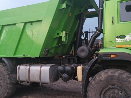 2011 КамАЗ 6522, зелёный, 2200000 рублей, вид 5