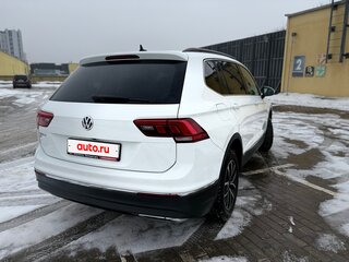 2021 Volkswagen Tiguan Allspace II, белый, 1940000 рублей, вид 5