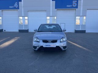 2010 Kia Rio II Рестайлинг, серебристый, 449000 рублей, вид 2