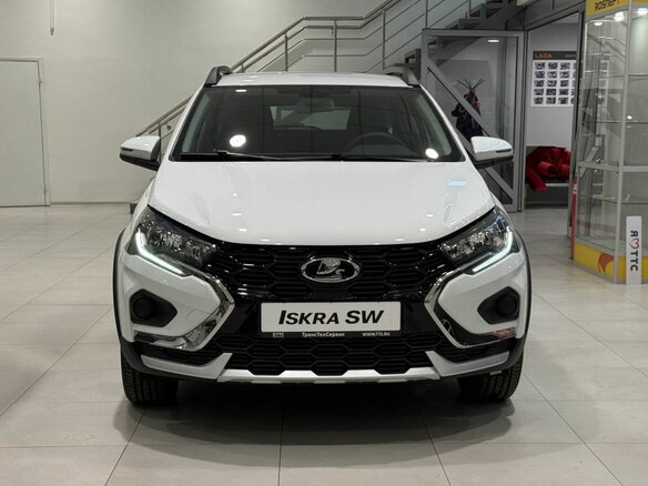 2026 Lada (ВАЗ) Iskra SW Cross, белый - вид 1