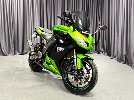 2011 Kawasaki Ninja 1000, зелёный, 735000 рублей, вид 2