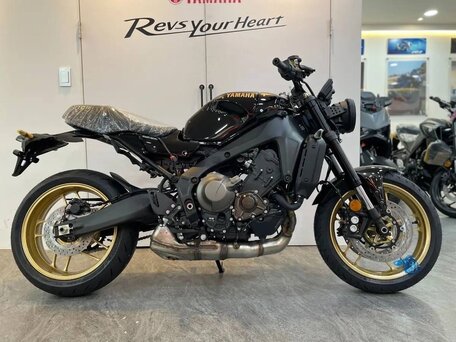 2025 Yamaha XSR900, чёрный, 1699999 рублей, вид 2