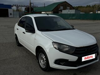 2019 Lada (ВАЗ) Granta I Рестайлинг, белый, 400000 рублей, вид 3