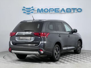 2015 Mitsubishi Outlander III Рестайлинг 2, серый, 1675000 рублей, вид 5