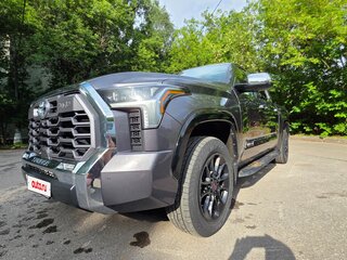 2022 Toyota Tundra Double Cab III, серый, 7000000 рублей, вид 2