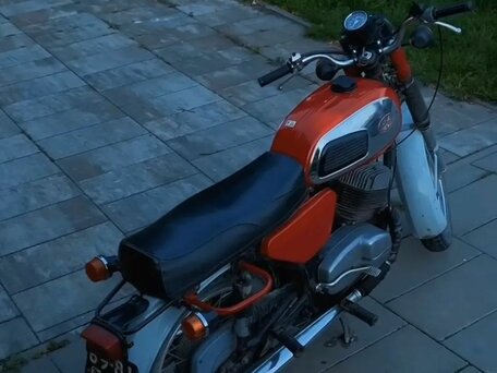 1980 Jawa 350/634, красный, 100000 рублей, вид 1