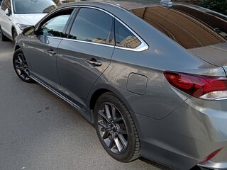 2018 Hyundai Sonata VII (LF) Рестайлинг, серый, 1750000 рублей, вид 3