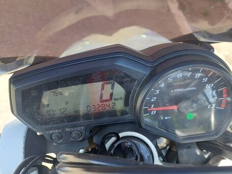 2014 Yamaha FZ1, белый, 600000 рублей, вид 5