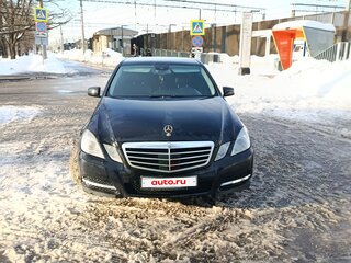 2010 Mercedes-Benz E-Класс 250 5G-Tronic IV (W212, S212, C207), чёрный, 1720000 рублей, вид 2